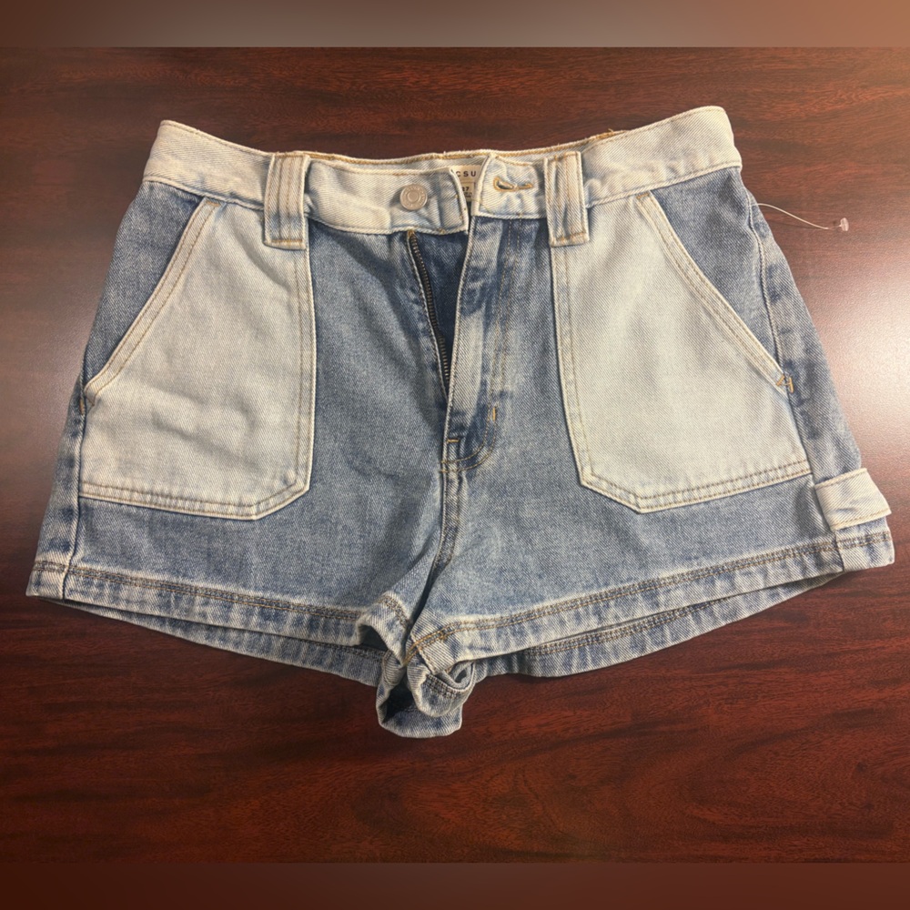 Women’s PacSun High Rise, Two-Tone Jean Shorts; Size 27; NWOT